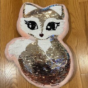 Flip sequin Fox stuffed animal, light pink.